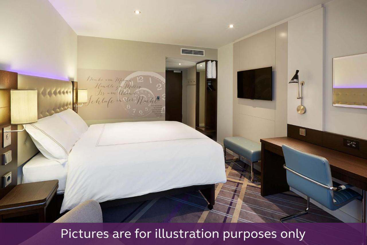 Premier Inn Wuppertal City Centre Экстерьер фото