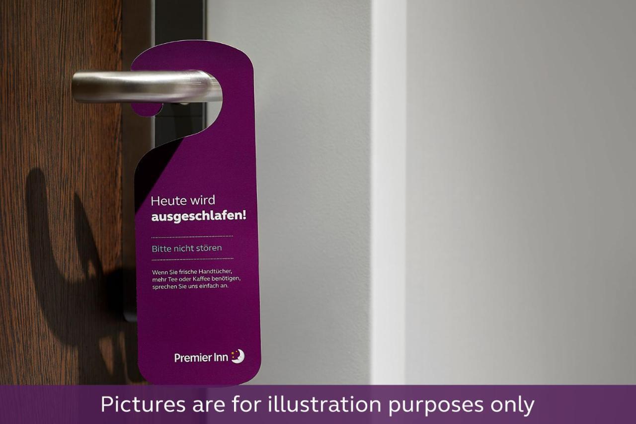 Premier Inn Wuppertal City Centre Экстерьер фото